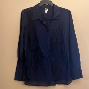 Worthington Woman’s linen blend long sleeve button down blouse, Navy SZ 2X